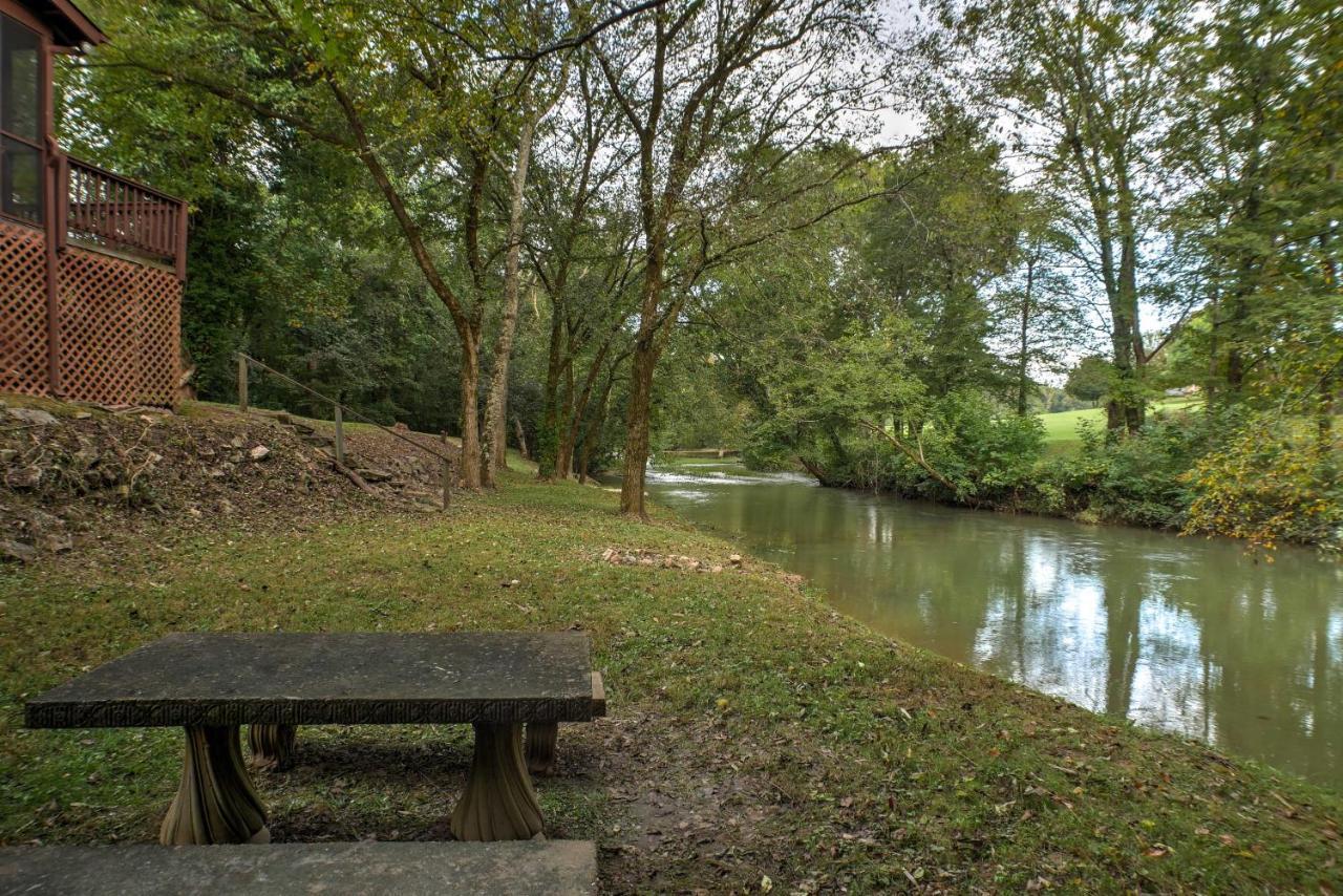 Creekfront Cabin Near Chattanooga With Hot Tub! Ooltewah Ngoại thất bức ảnh